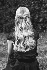 festliche Locken für lange Haare